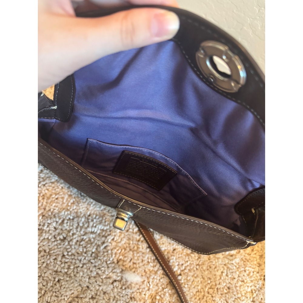Coach Legacy Crossbody Brown Pebbled Leather Turnlock Flap Bag 10888 Vintage Y2K - Picture 4 of 8